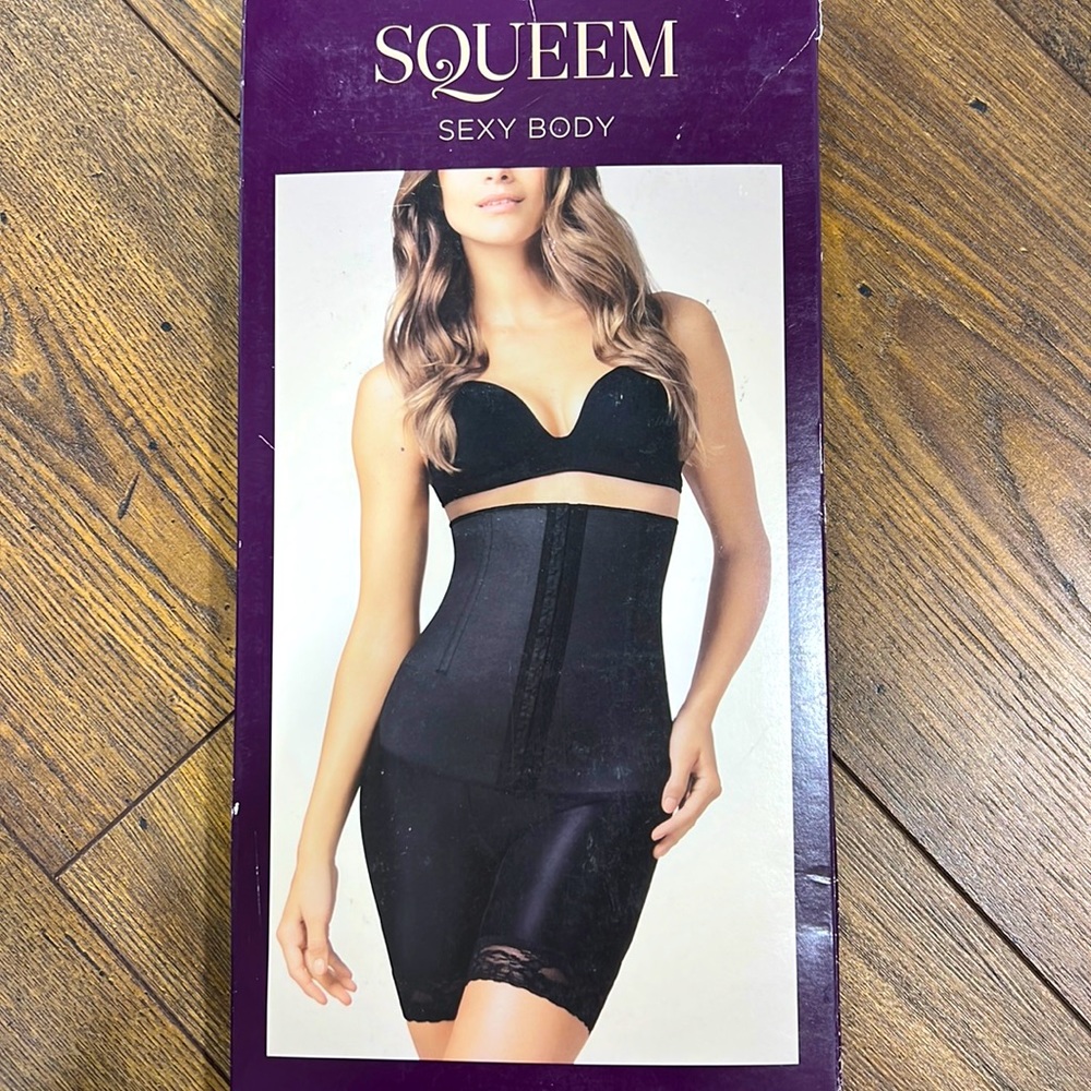 SQUEEM SEXY BODY 26SB SIZE S NWT